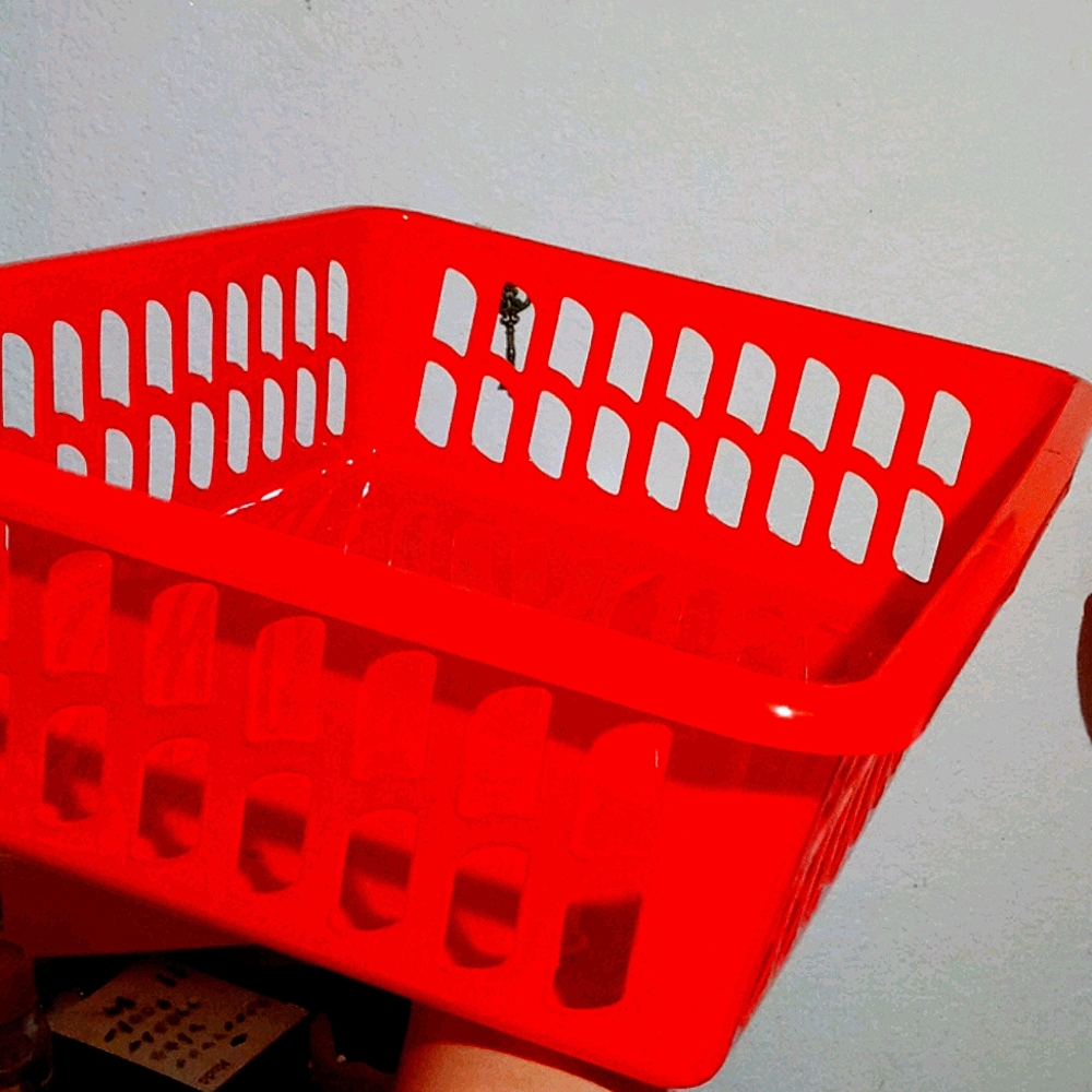 Plastic box